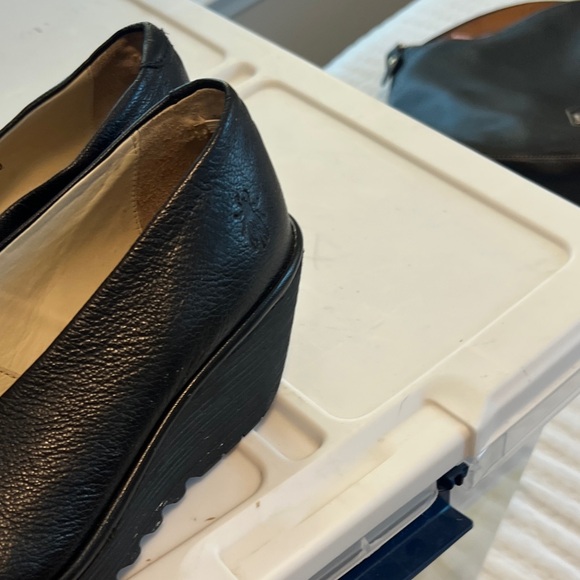 Fly London Black Platform Women's Shoes - Picture 3 of 7